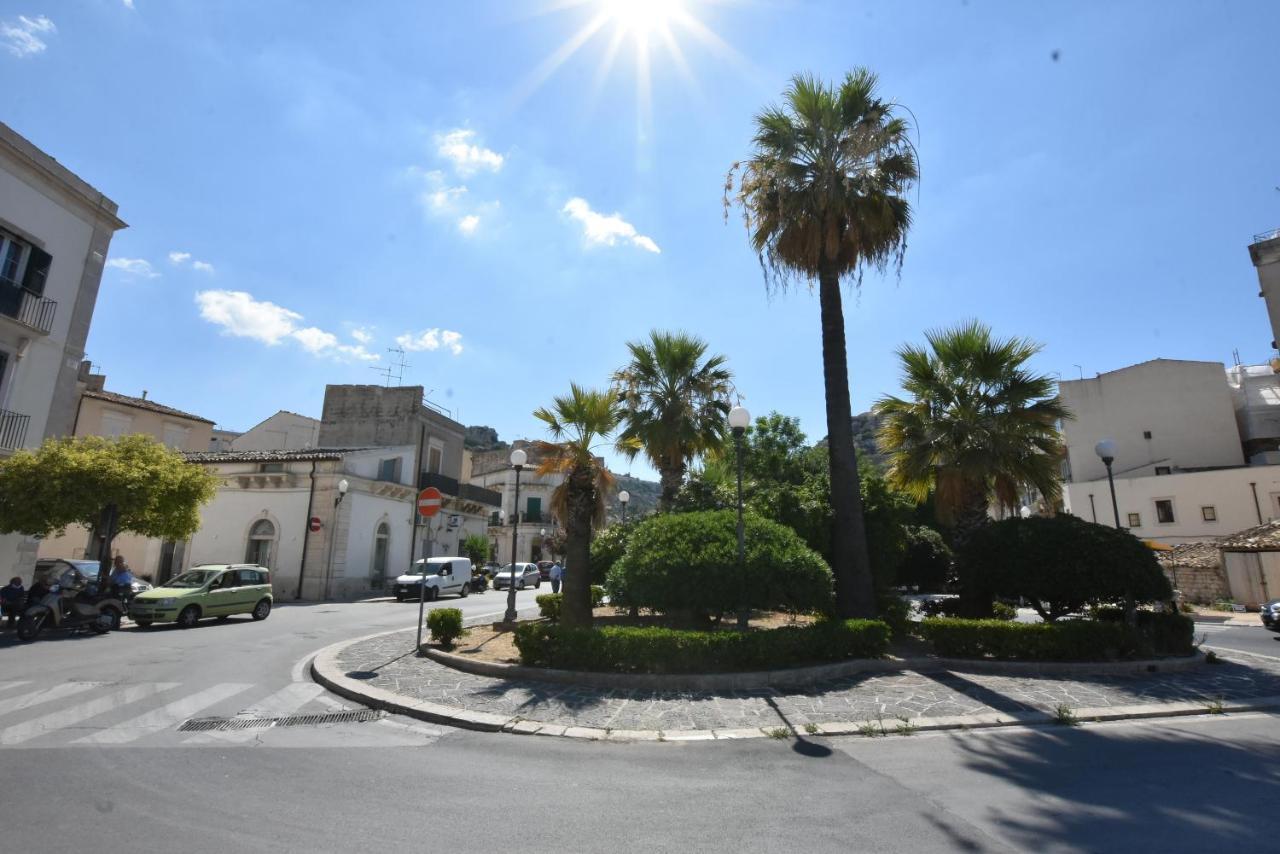 Sicilia Bedda House Bed & Breakfast ชิคลี ภายนอก รูปภาพ